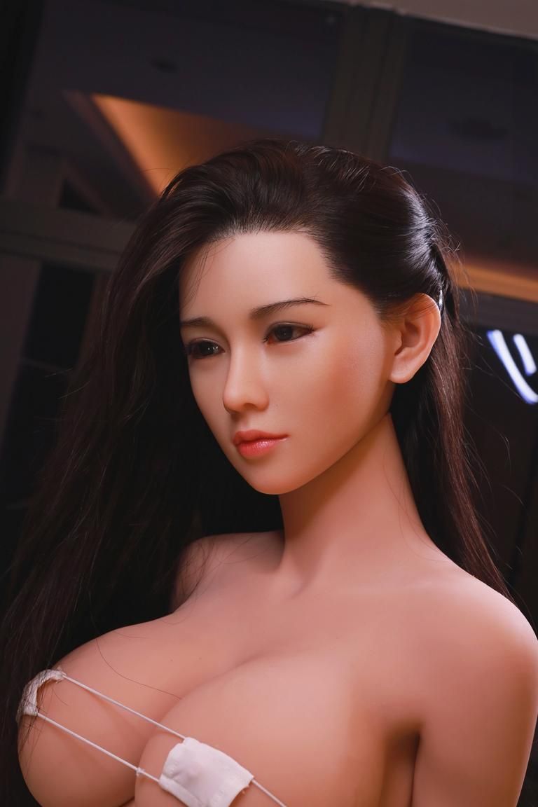 Shila Ultra Premium sex doll with silicone head