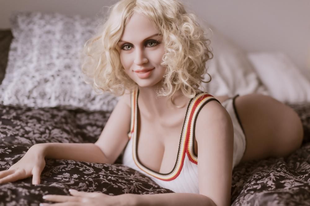 Masturbator Dunja aus Silikon Masturbator Dunja aus Silikon