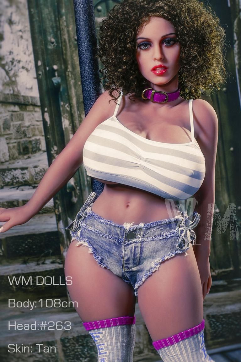 Sexdoll Neele Premium TPE sex doll Neele-standing