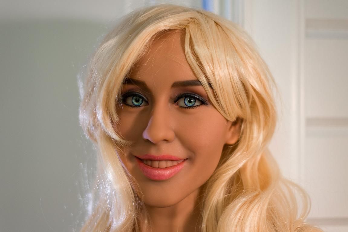 Sexpuppe Salma Sexpuppe Salma