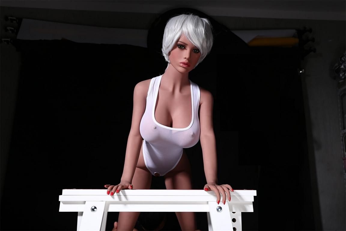 Conny TPE sex doll