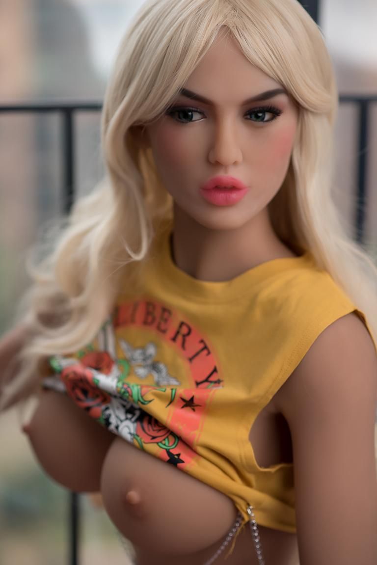 Neele Premium TPE sex doll