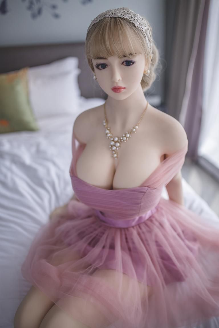 Sissi Premium TPE sex doll