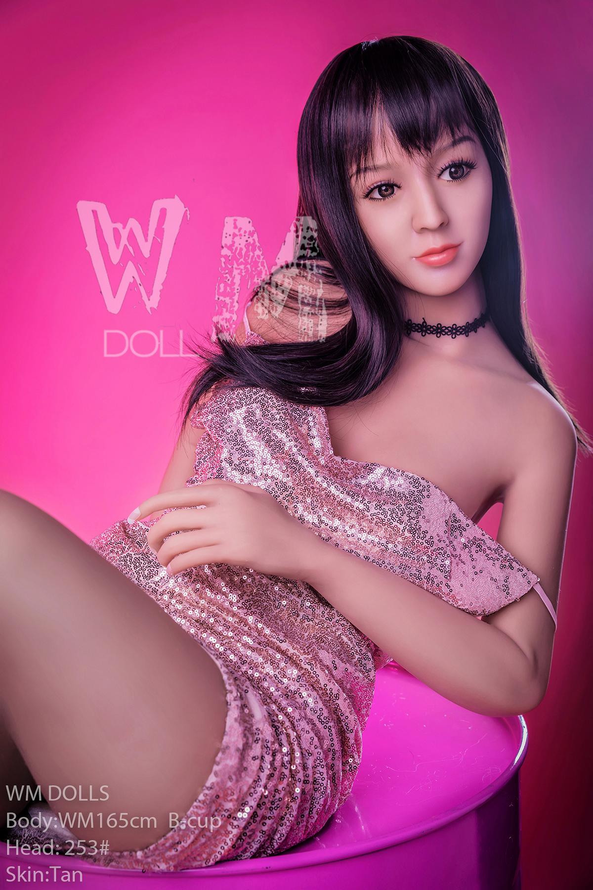 Sex doll Isa in 163cm as shown
