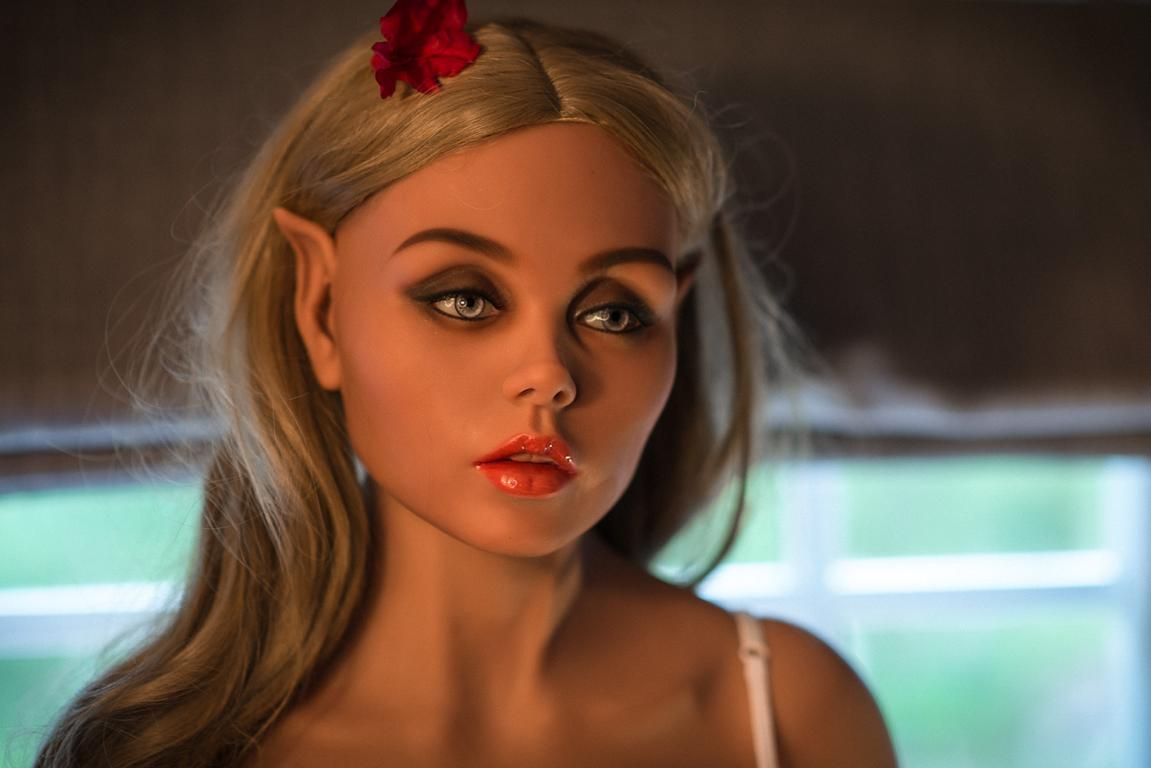 Sexpuppe Ariella Premium TPE Sexpuppe Arjana von WM-Dolls