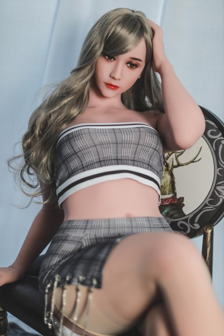 Wanja Premium TPE sex doll