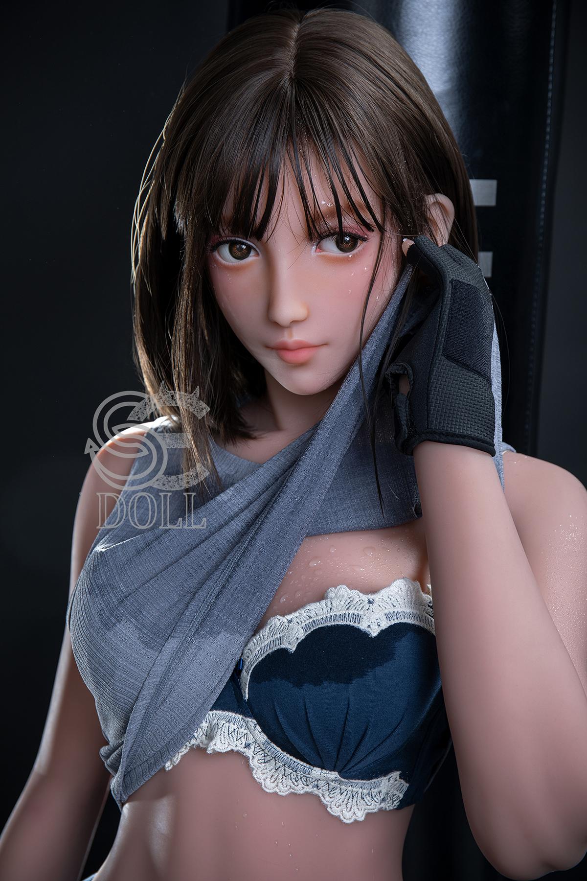 Love doll Hirono lifelike and manga look