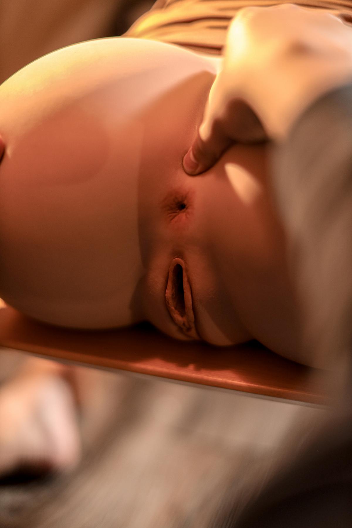 Sex Torso Nadja