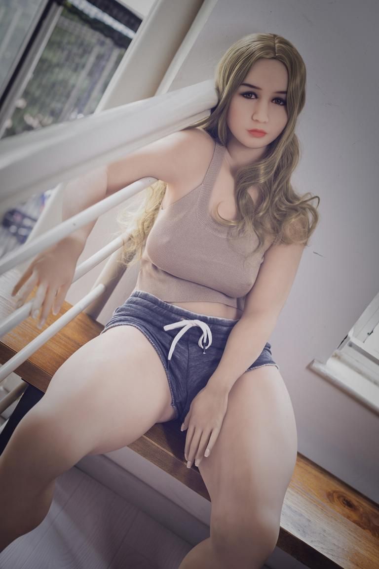 Millie Premium TPE sex doll