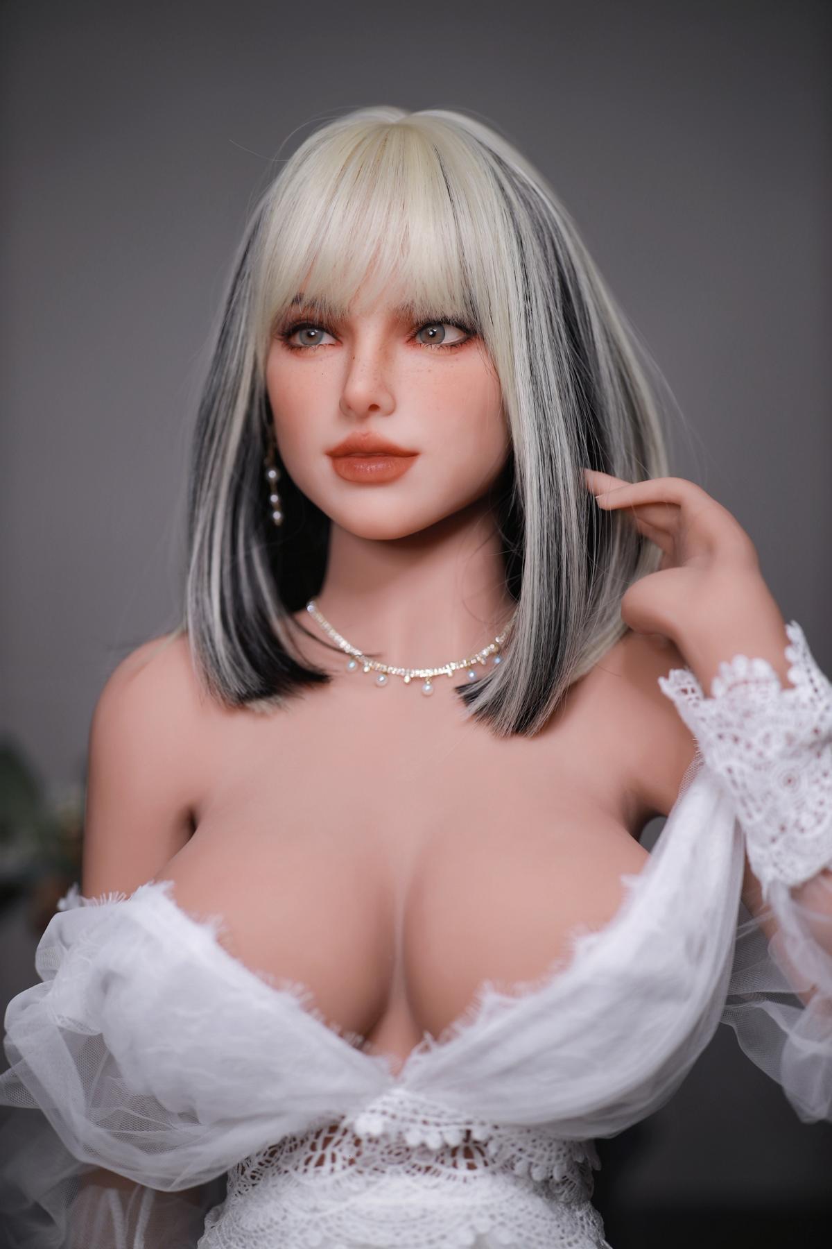 Fire-Doll 166cm ( 5ft4 ) Vinny