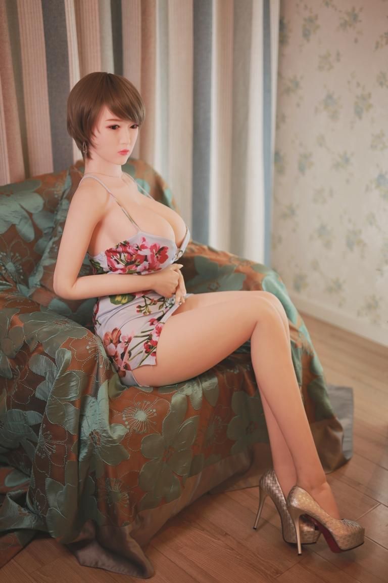 Betty Premium TPE sex doll